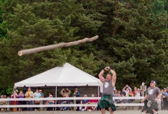 FH 2023 Caber Toss